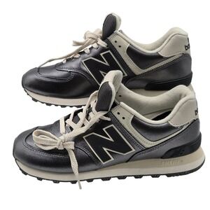 New Balance 574 Sneakers Womens 9.5 Metallic Gunmetal Grey Sneakers WL574MGS